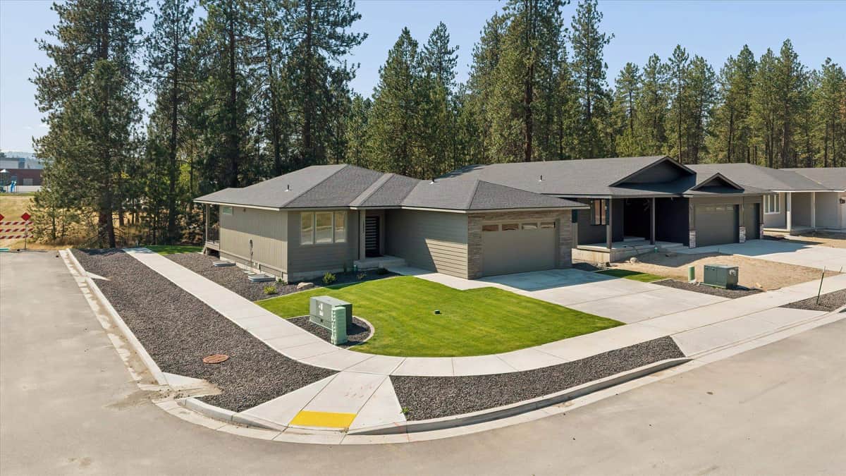 16803 N Wellington Rd thumbnail 2