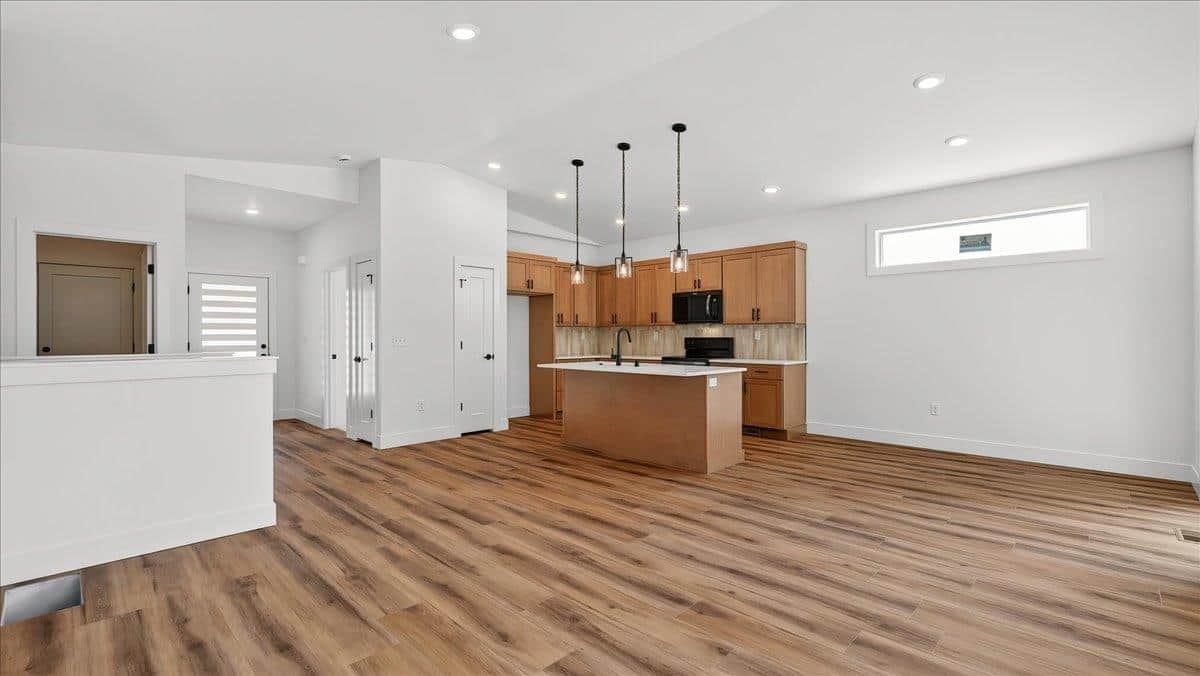16803 N Wellington Rd thumbnail 6