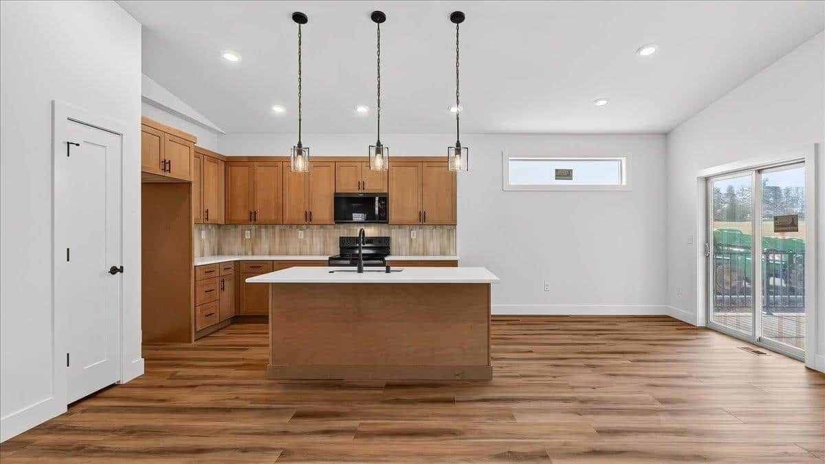 16803 N Wellington Rd thumbnail 10