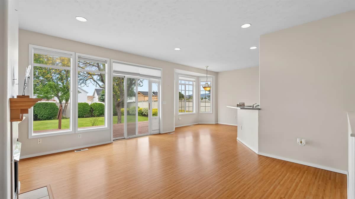 522 S Shelley Lake Ln thumbnail 10
