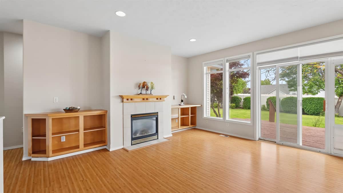 522 S Shelley Lake Ln thumbnail 11
