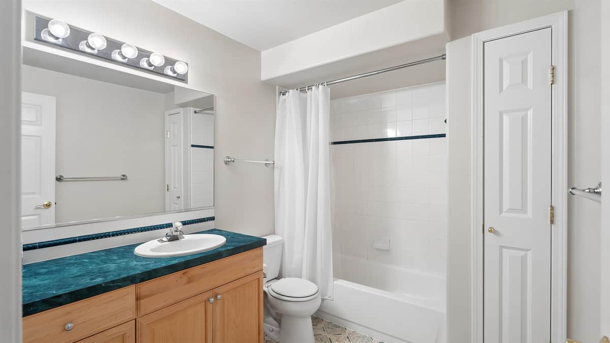522 S Shelley Lake Ln thumbnail 28