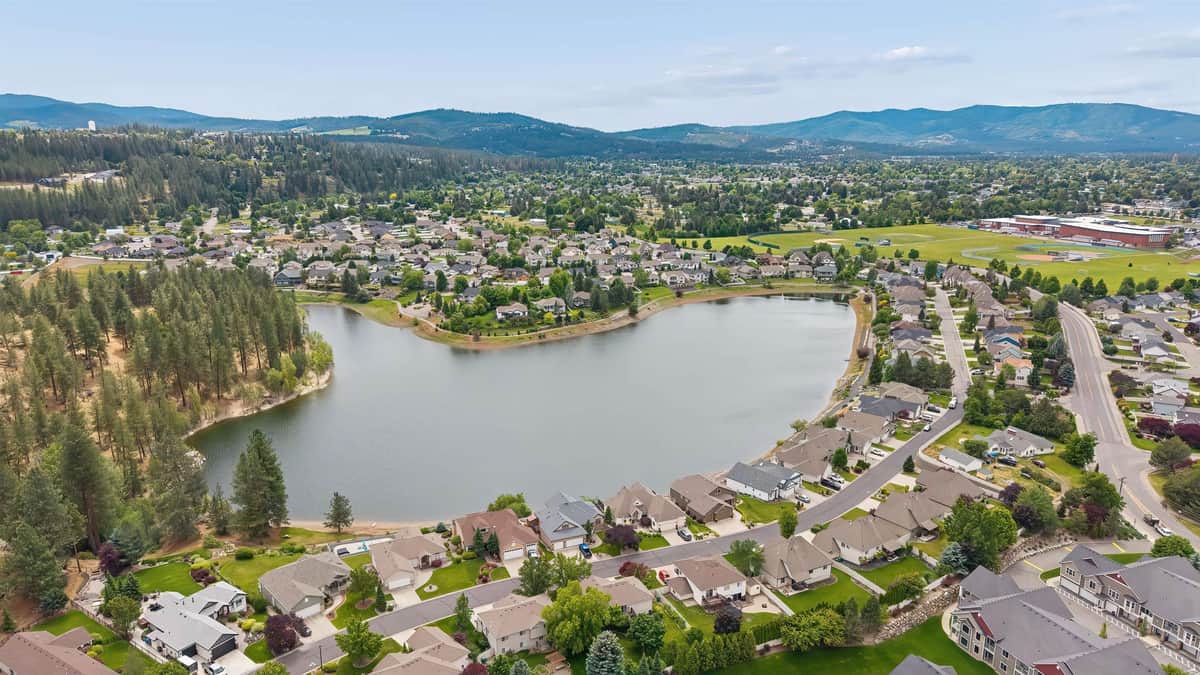 522 S Shelley Lake Ln thumbnail 39