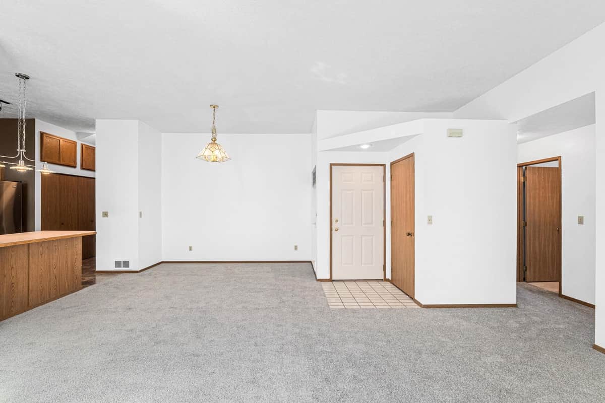 10602 E Nixon Ln thumbnail 8