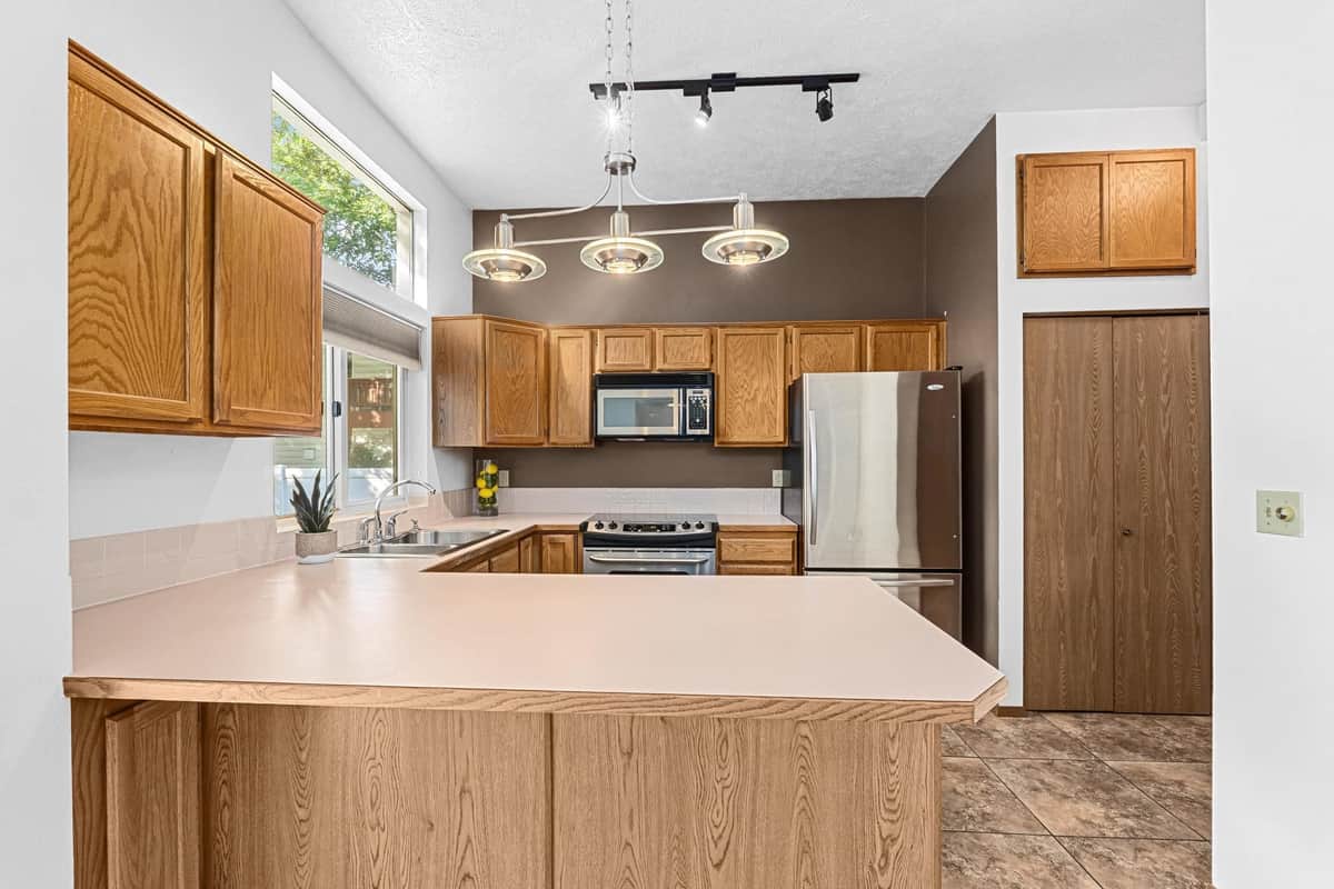 10602 E Nixon Ln thumbnail 9