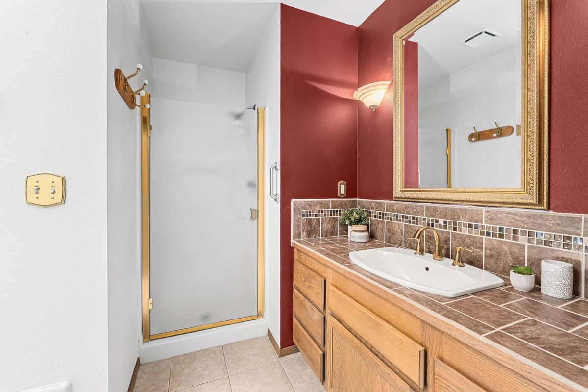 10602 E Nixon Ln thumbnail 16