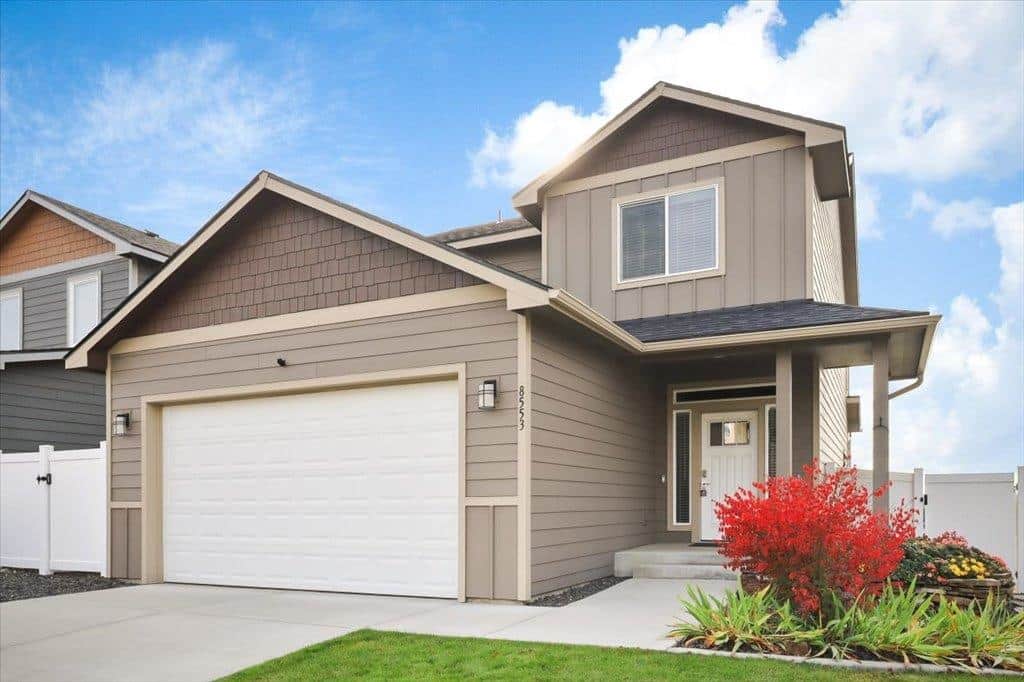 8553 N James Dr thumbnail 2