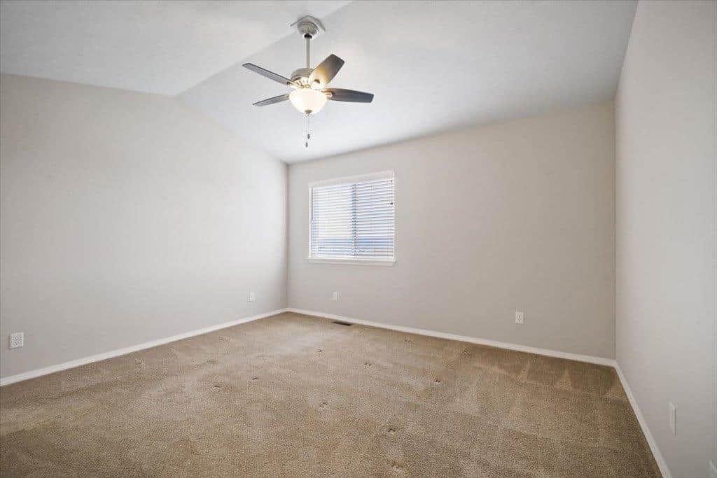 8553 N James Dr thumbnail 12