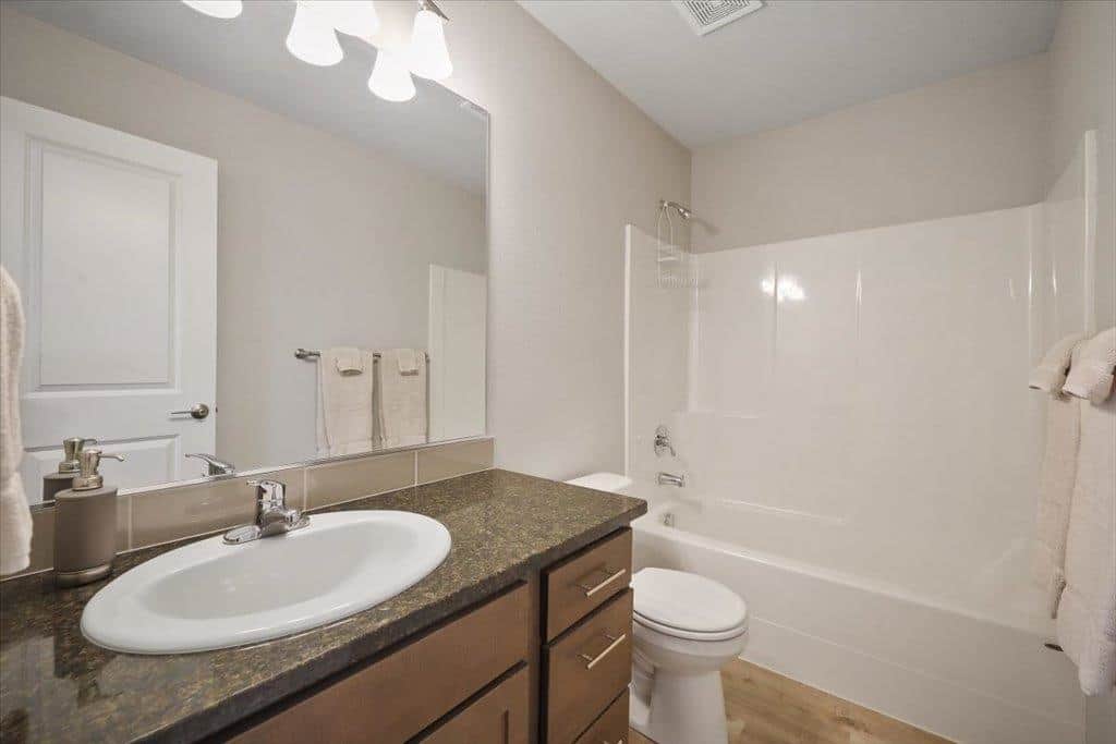 8553 N James Dr thumbnail 17
