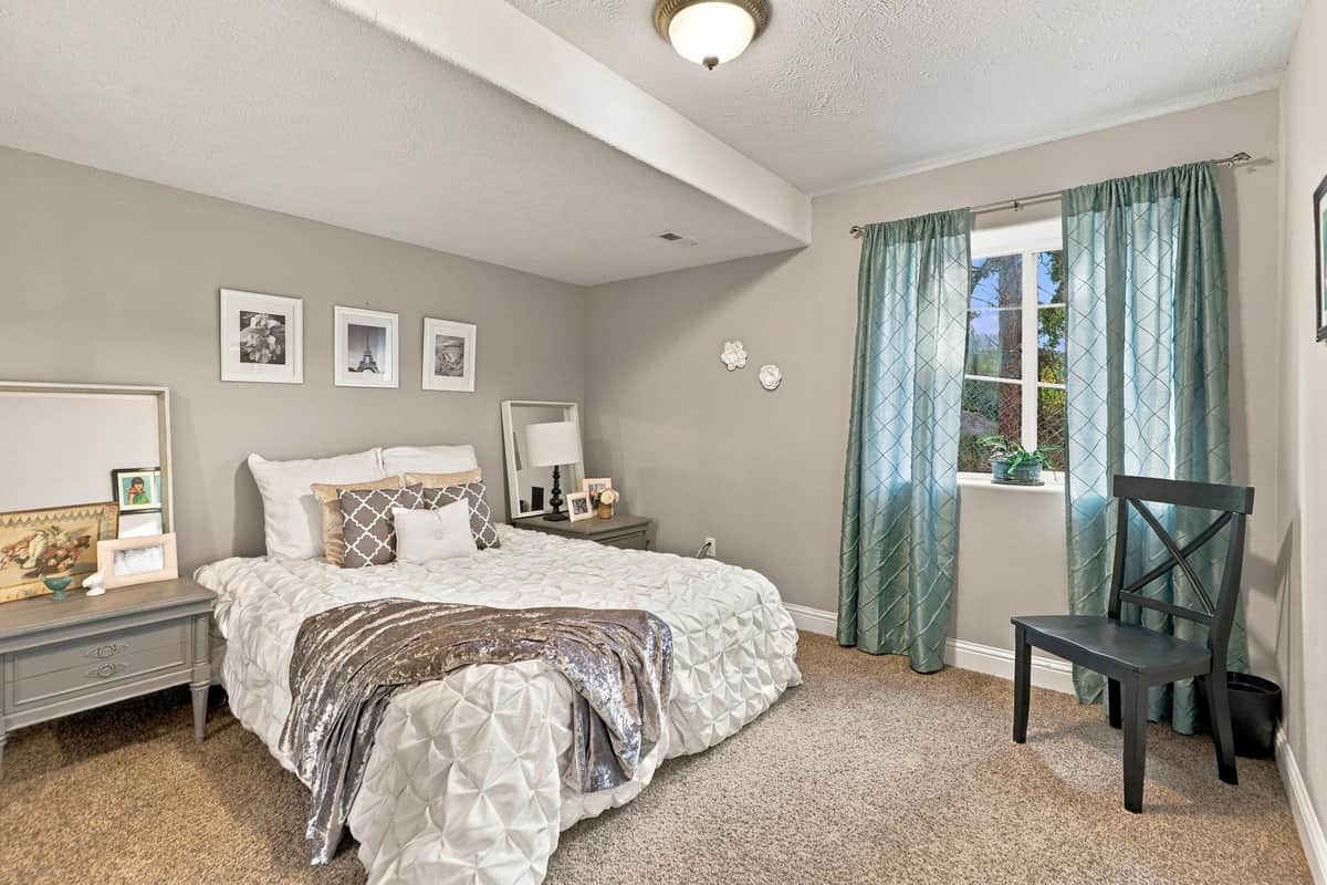 3217 E 10th Ave thumbnail 30