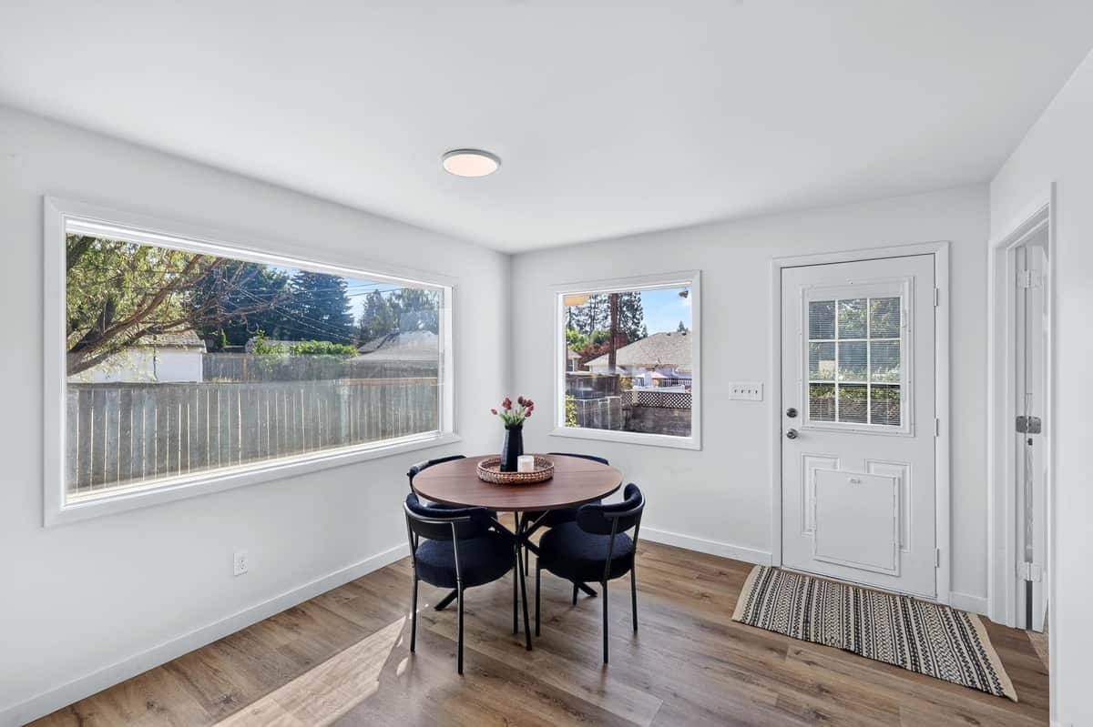 2821 W LONGFELLOW Ave thumbnail 14