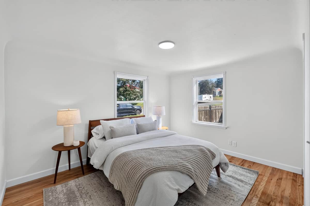 2821 W LONGFELLOW Ave thumbnail 16