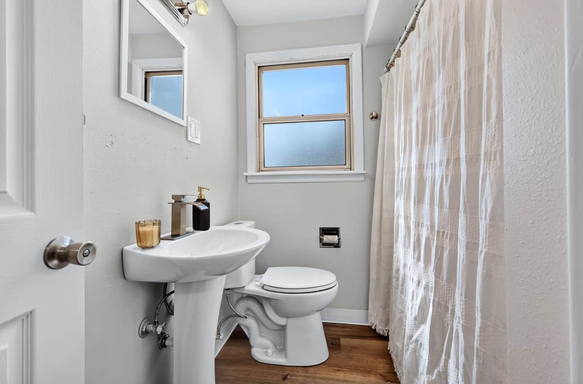 2821 W LONGFELLOW Ave thumbnail 26