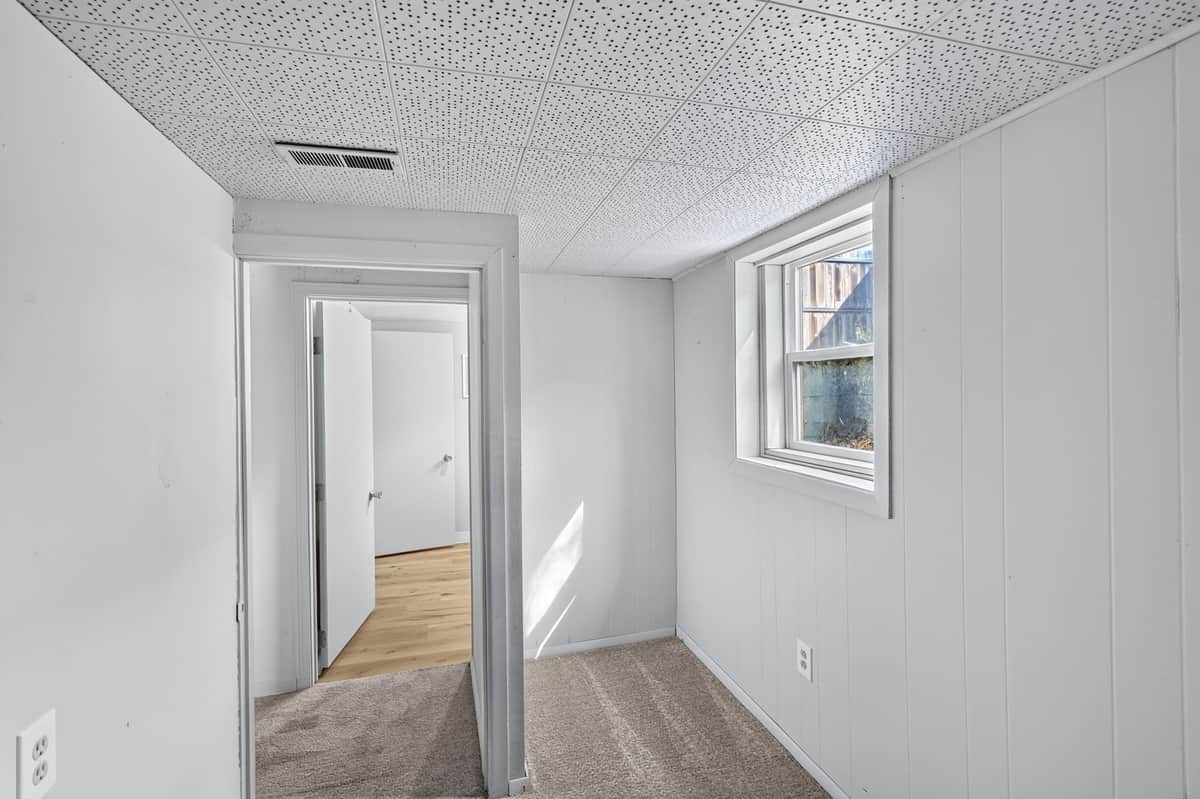 2821 W LONGFELLOW Ave thumbnail 32