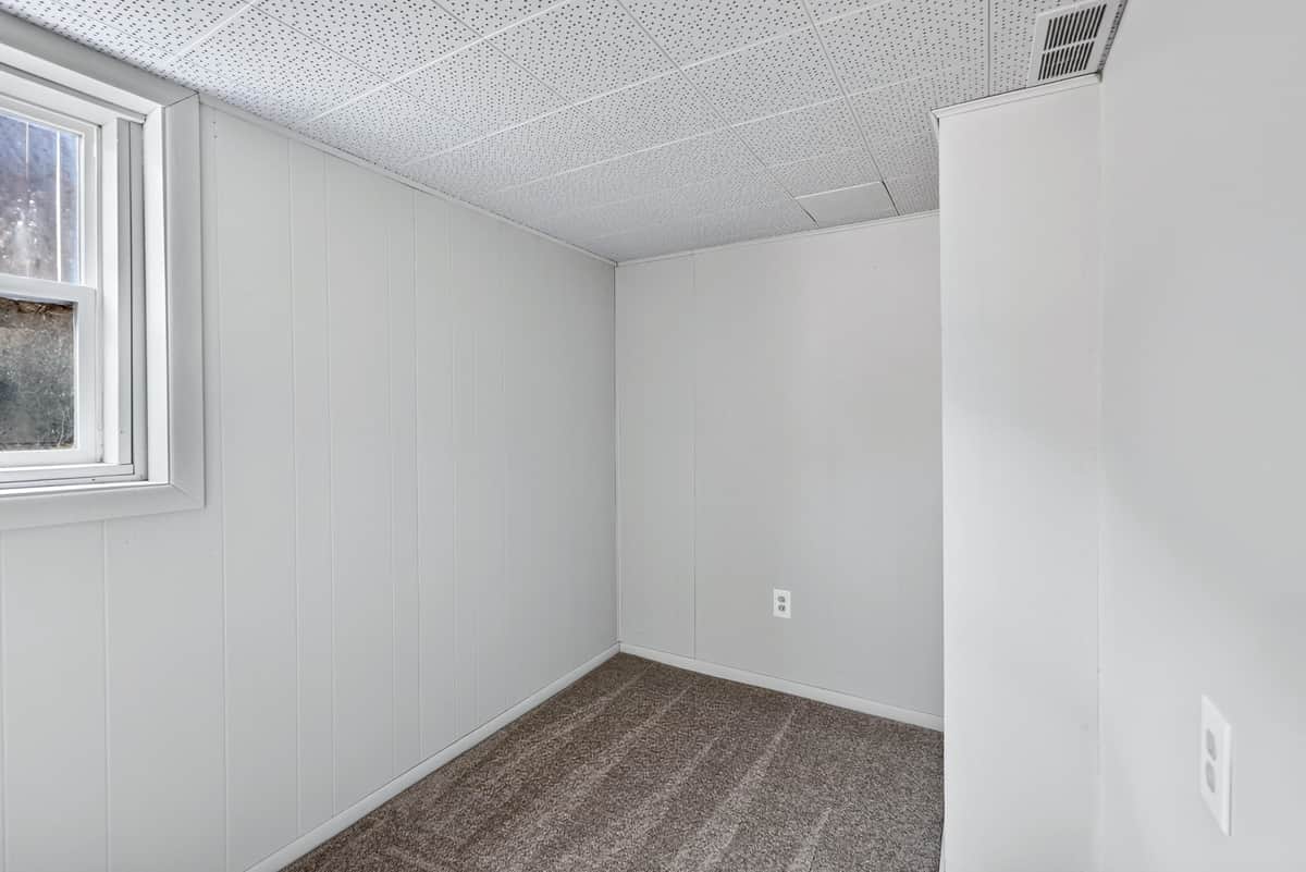 2821 W LONGFELLOW Ave thumbnail 36