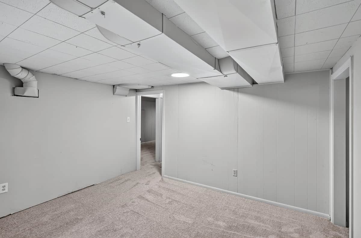 2821 W LONGFELLOW Ave thumbnail 40