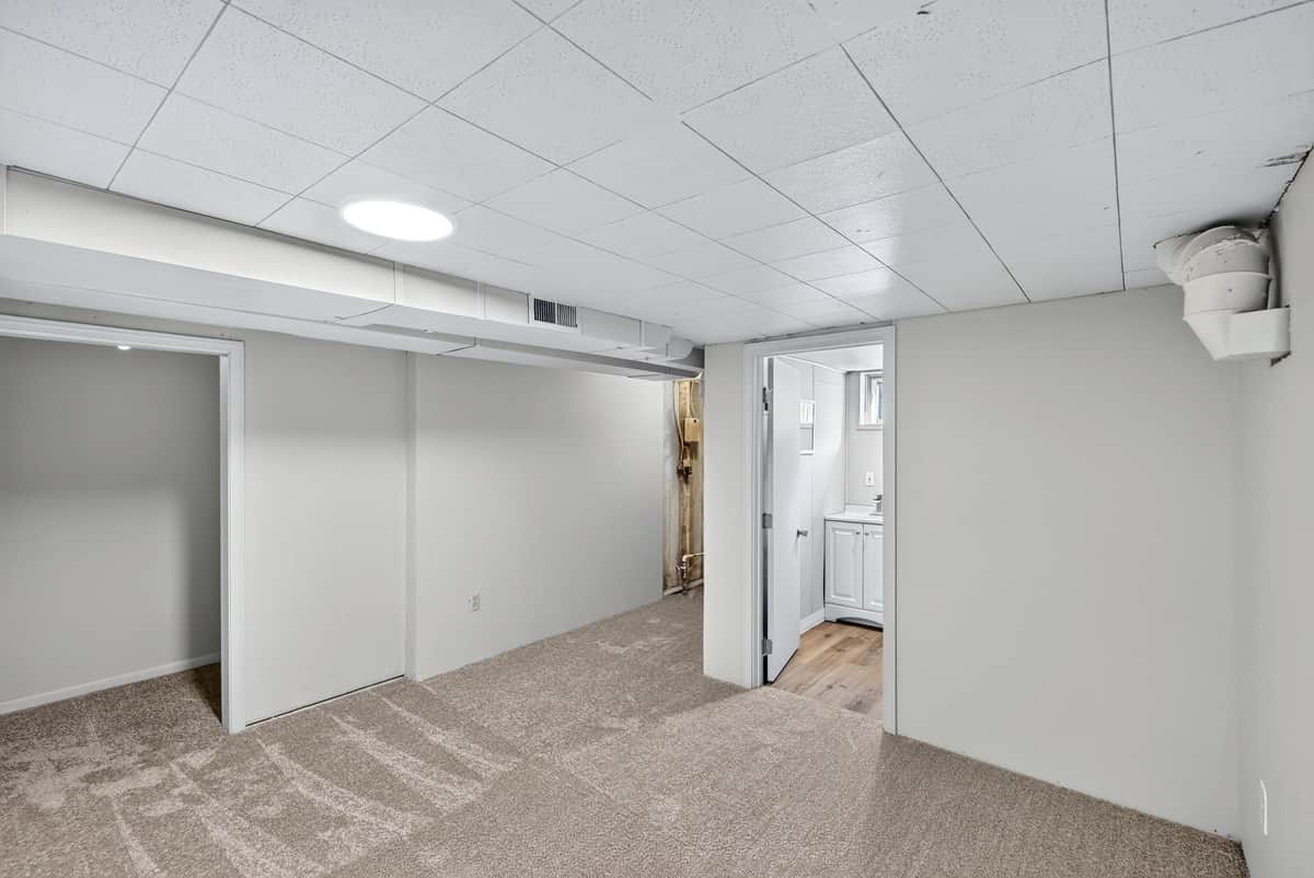 2821 W LONGFELLOW Ave thumbnail 41
