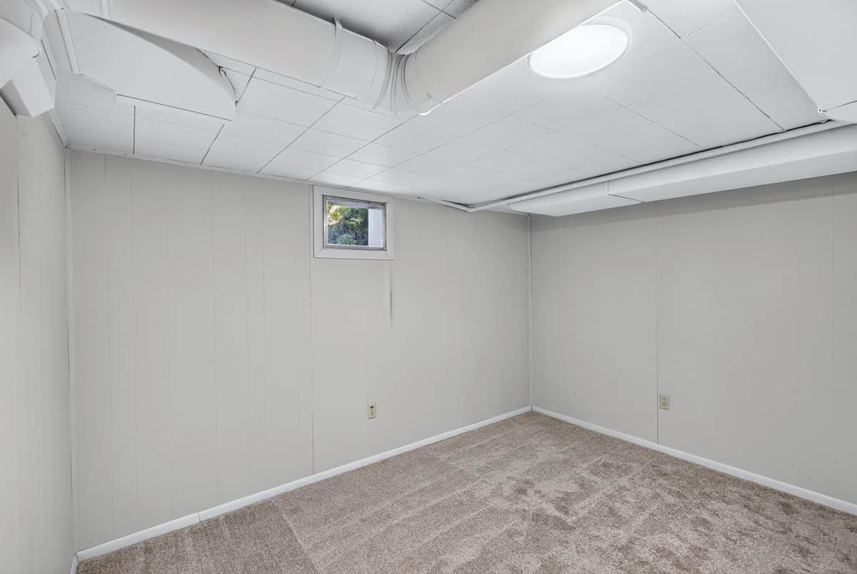 2821 W LONGFELLOW Ave thumbnail 42