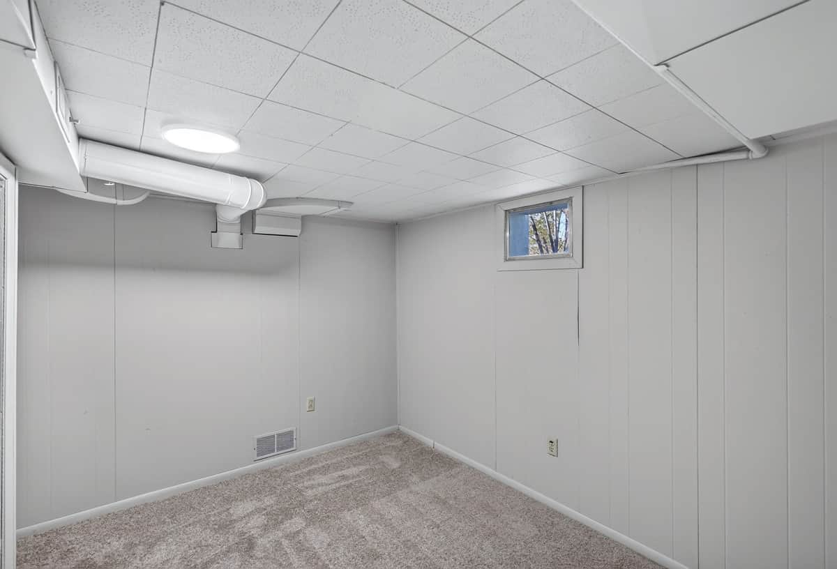 2821 W LONGFELLOW Ave thumbnail 44