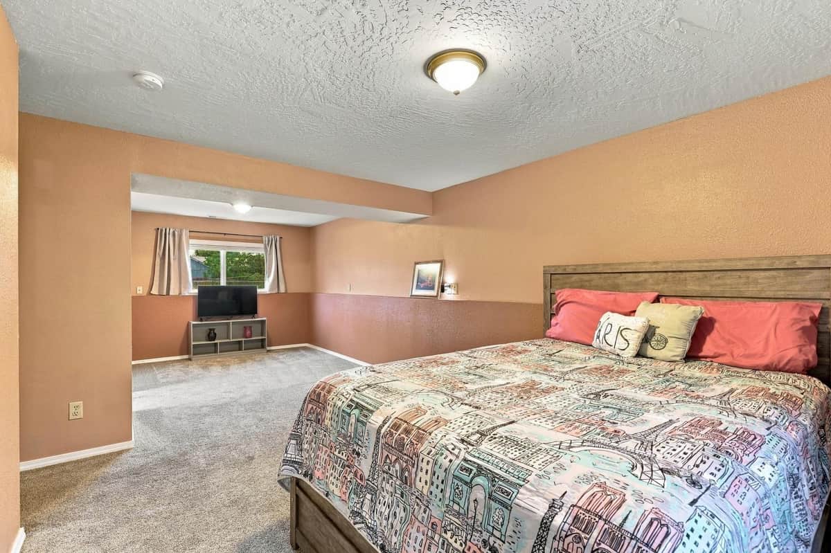 3610 N Ferrall St thumbnail 22