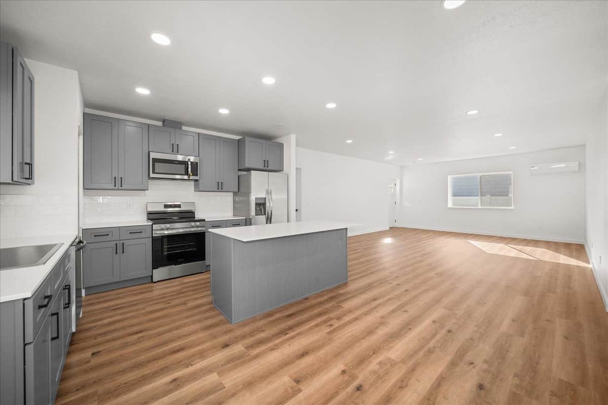 8117 E Baldwin Ave thumbnail 9