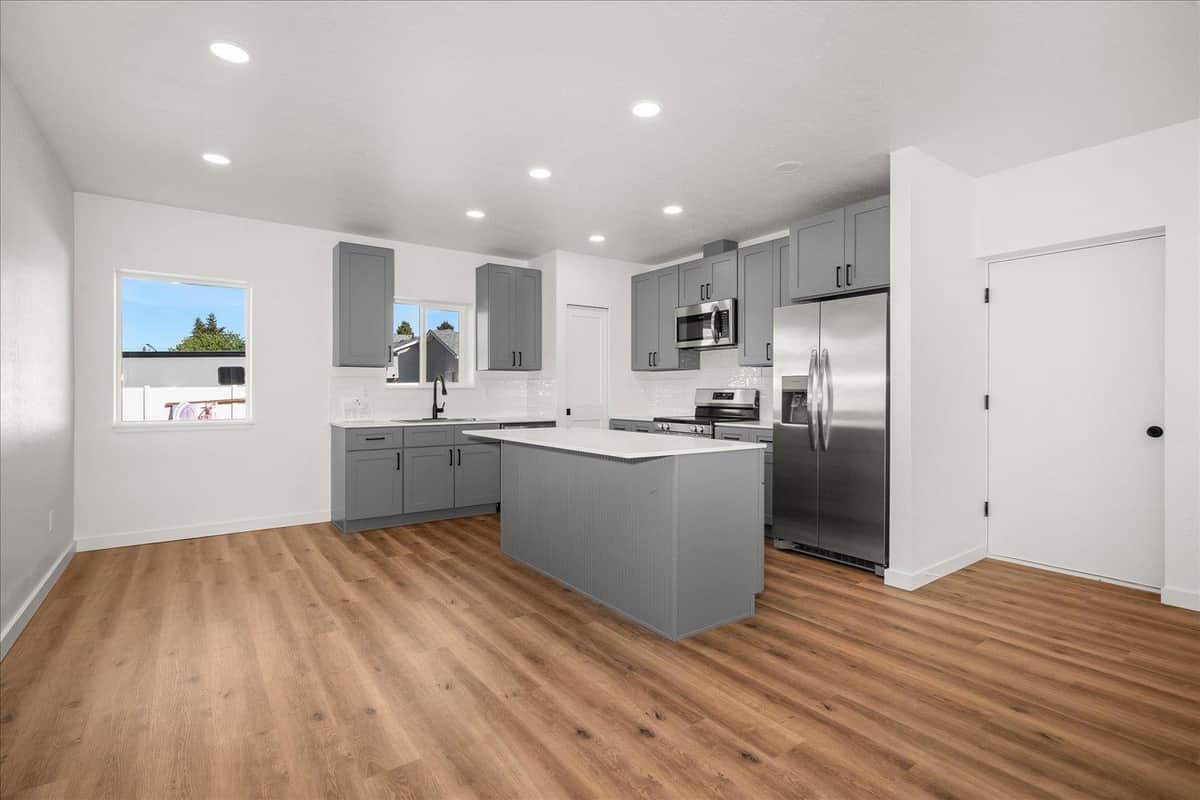 8117 E Baldwin Ave thumbnail 10