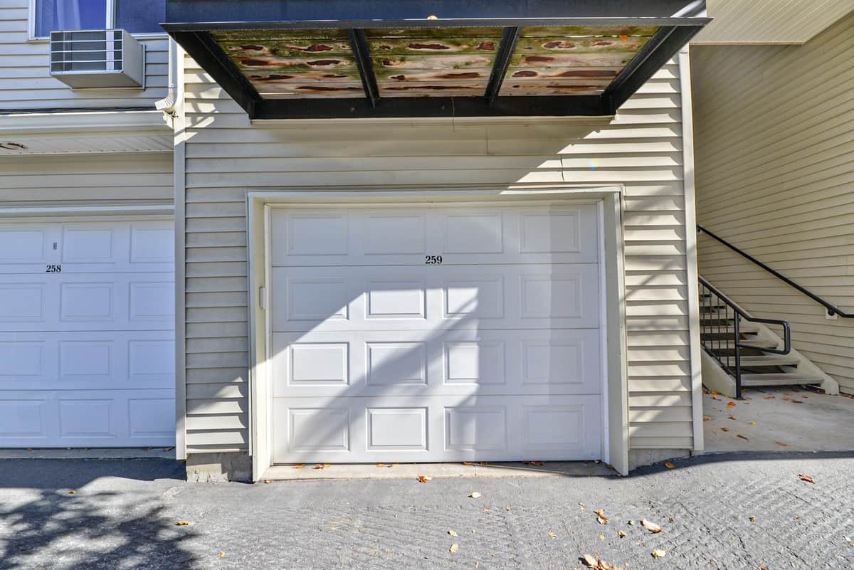 22855 E Country Vista Dr thumbnail 2