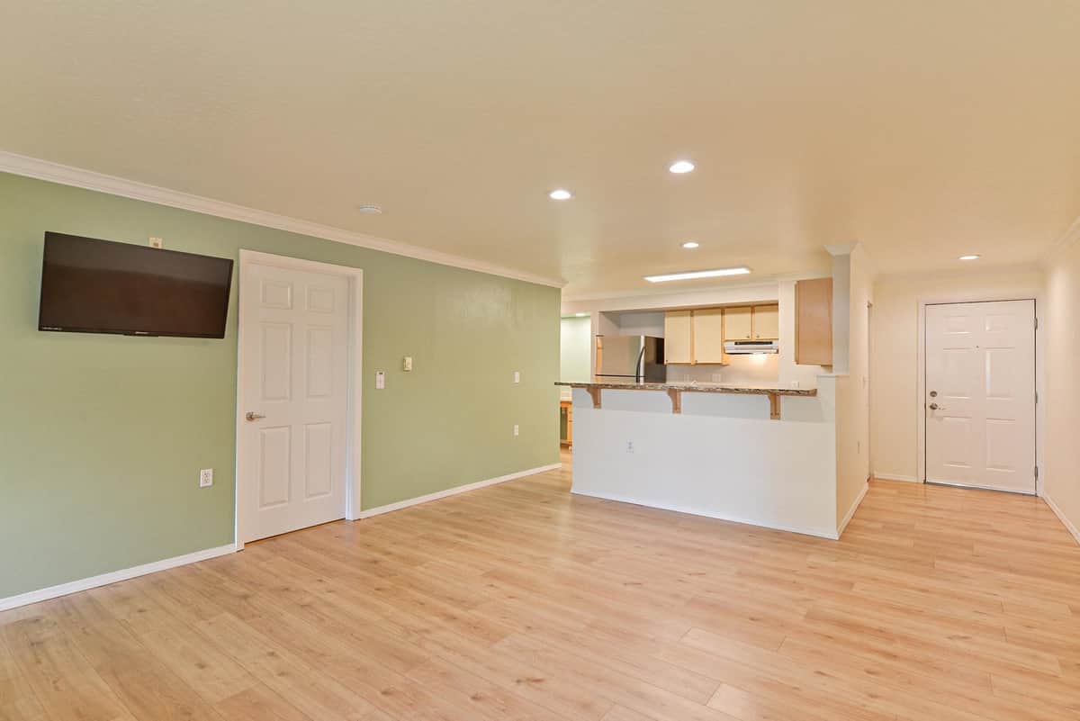 22855 E Country Vista Dr thumbnail 9