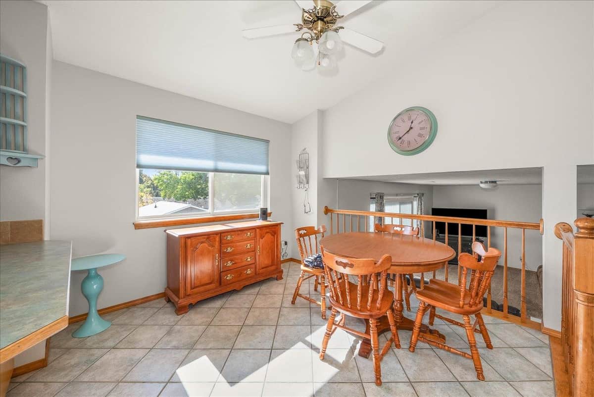 4256 E 26th Ave thumbnail 20