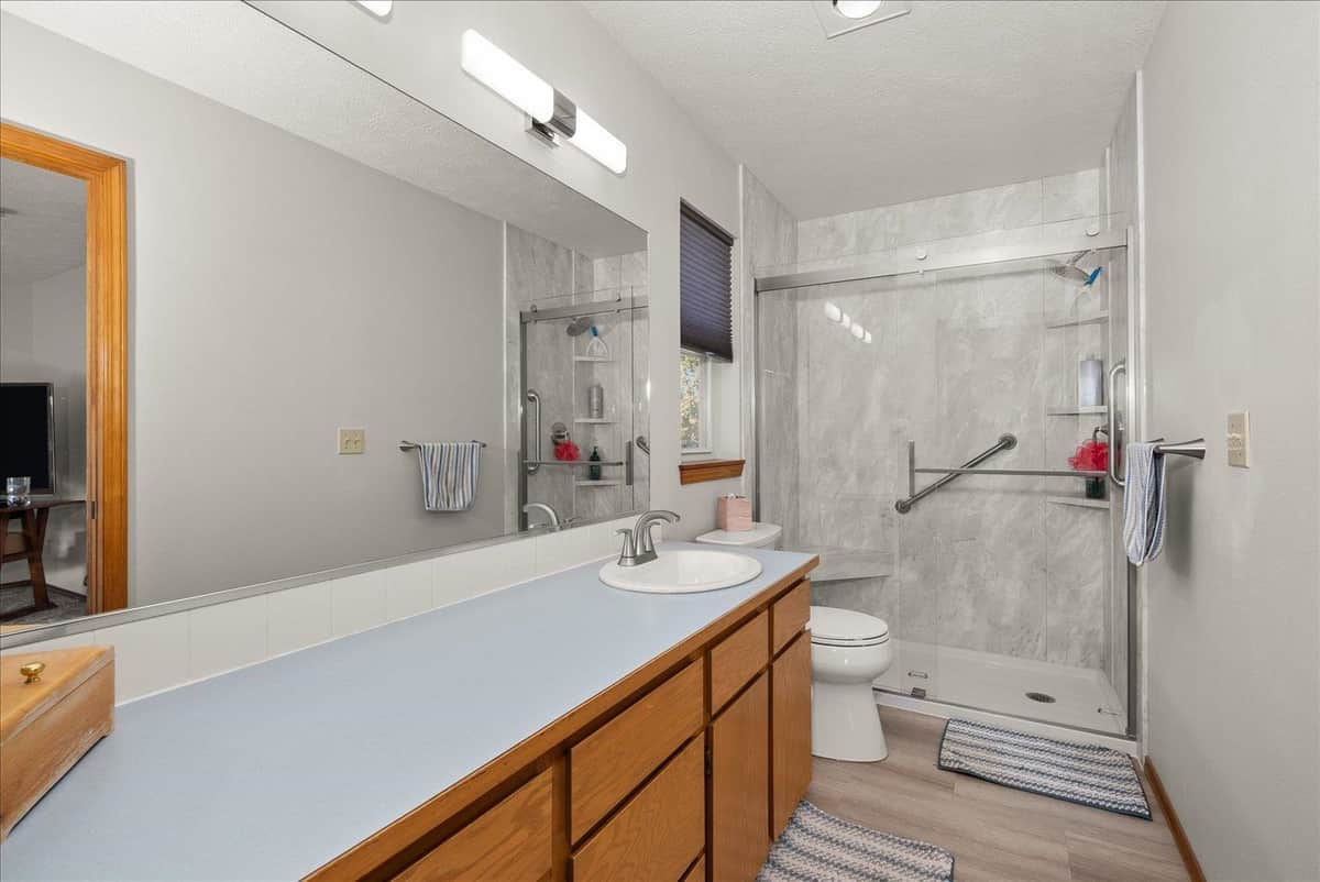 4256 E 26th Ave thumbnail 30