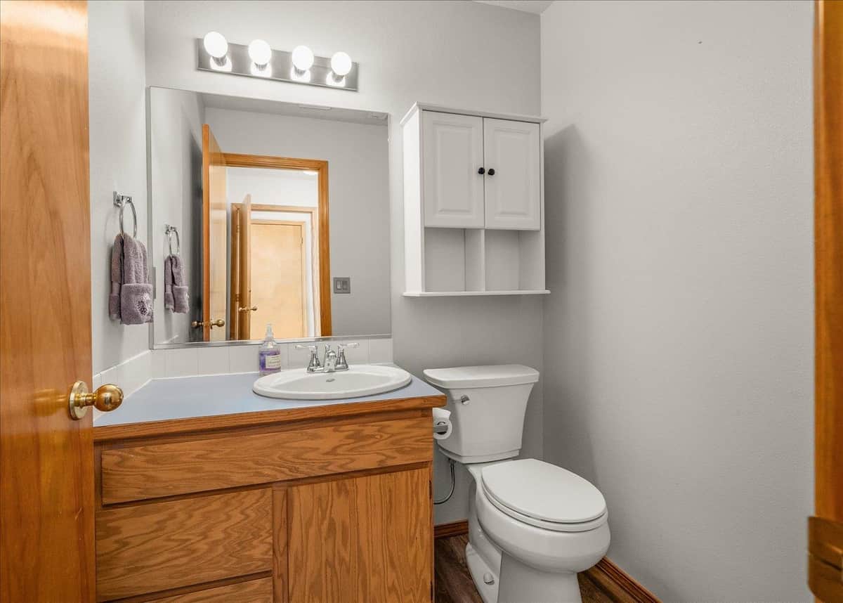 4256 E 26th Ave thumbnail 31