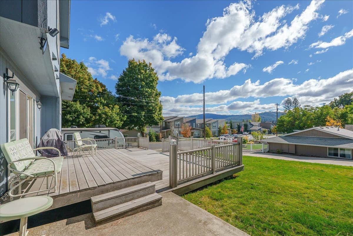 4256 E 26th Ave thumbnail 6
