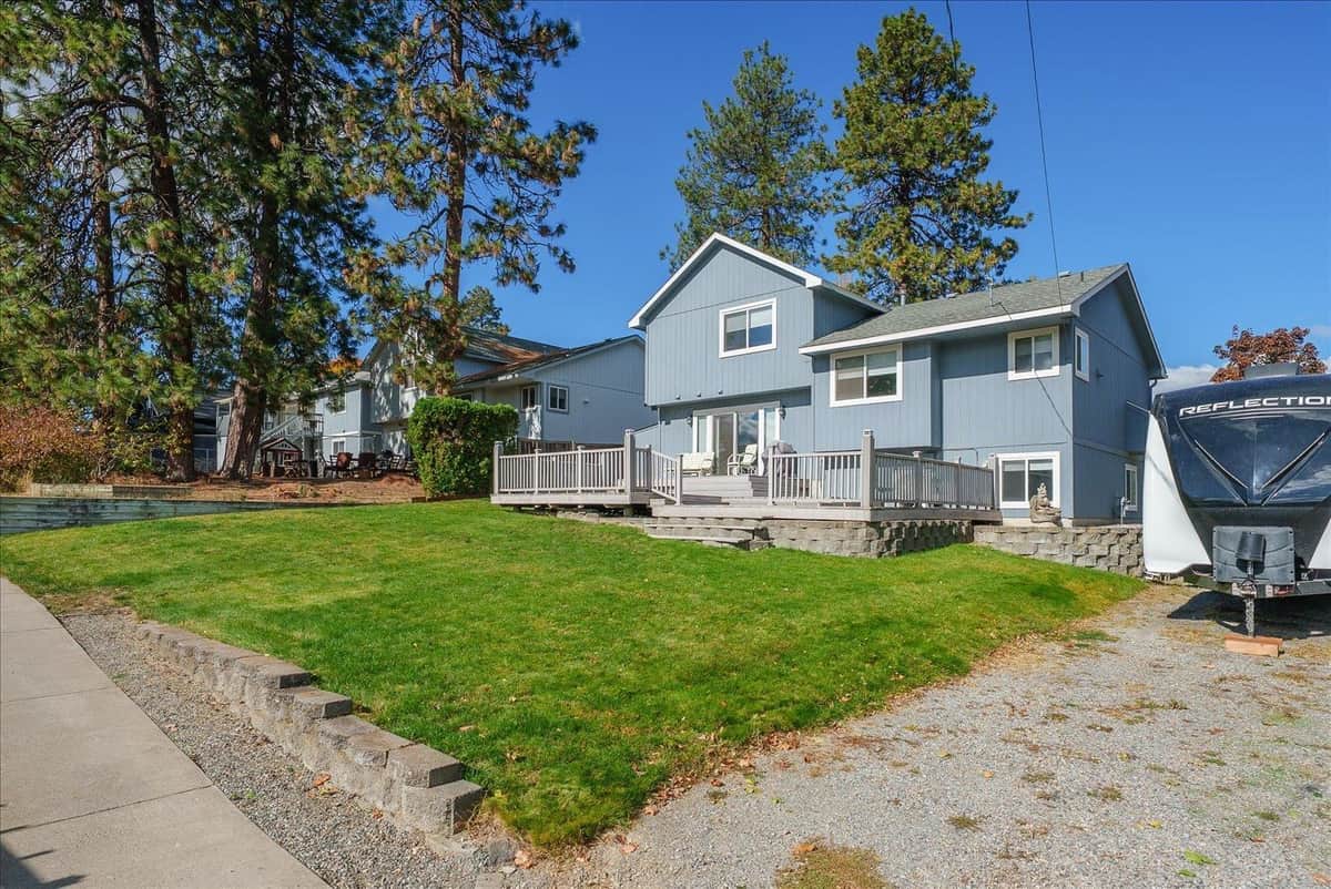 4256 E 26th Ave thumbnail 9