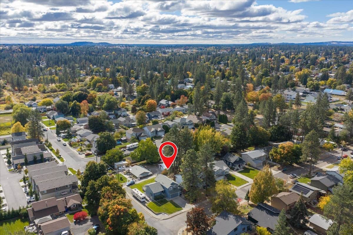 4256 E 26th Ave thumbnail 38