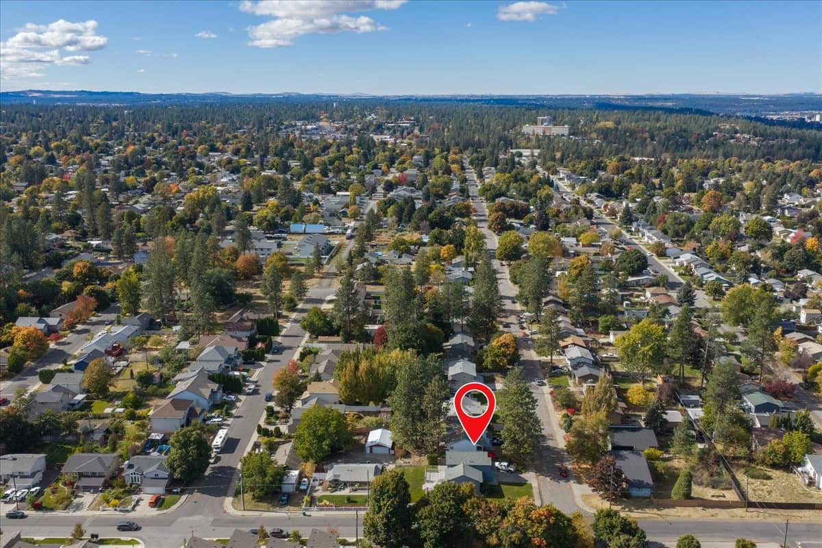 4256 E 26th Ave thumbnail 40