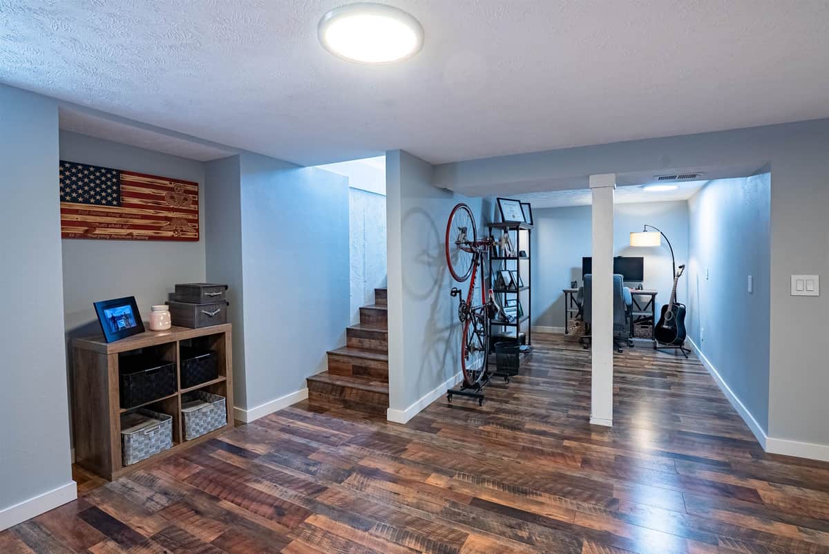2811 E 39th Ave thumbnail 19