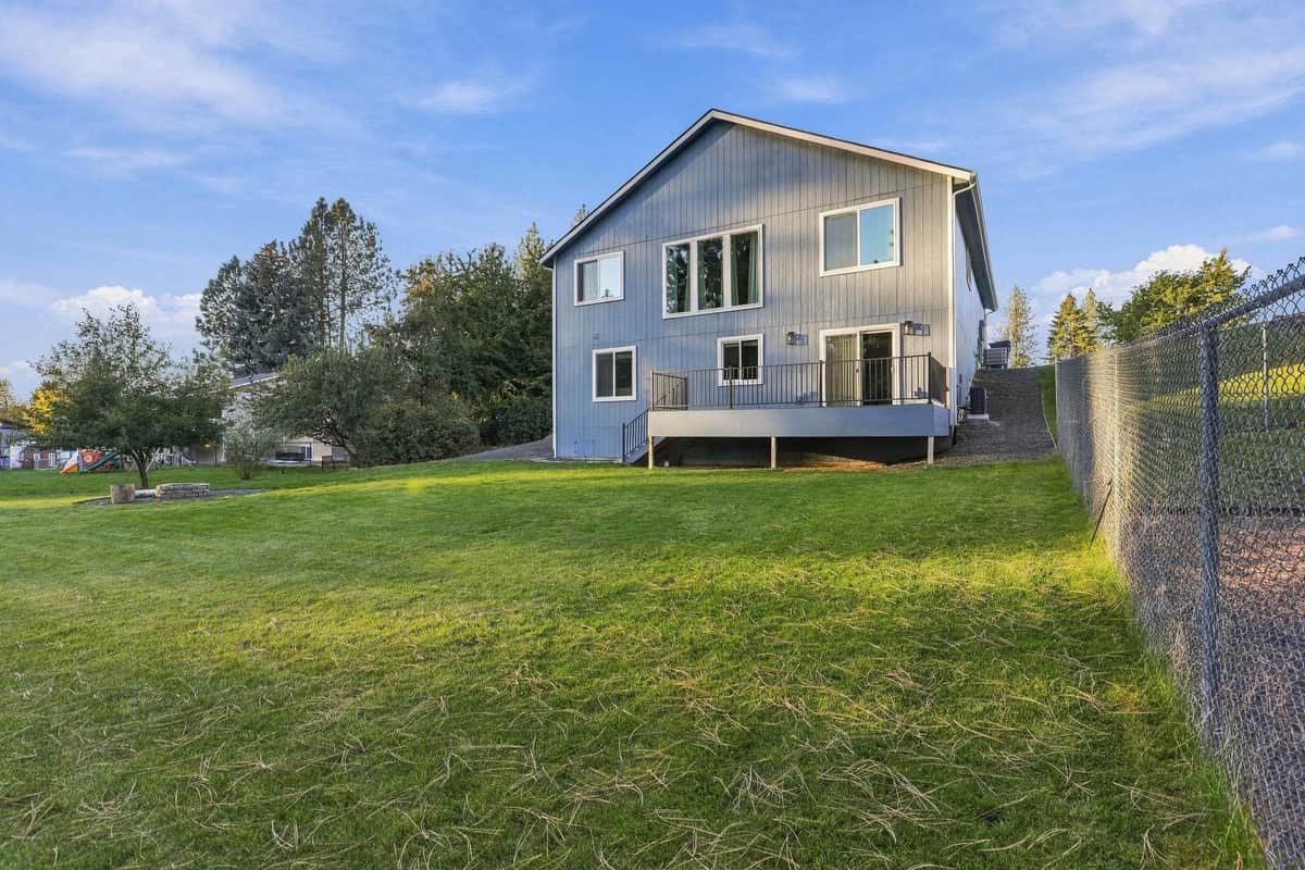 6924 E 11th Ave thumbnail 44