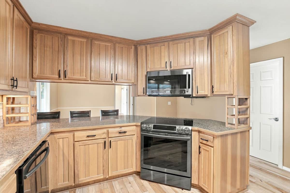 1205 E Lyons Ave thumbnail 14