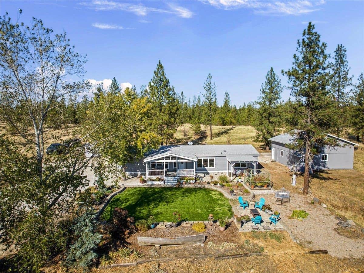 5698 DEER RIDGE Way thumbnail 3