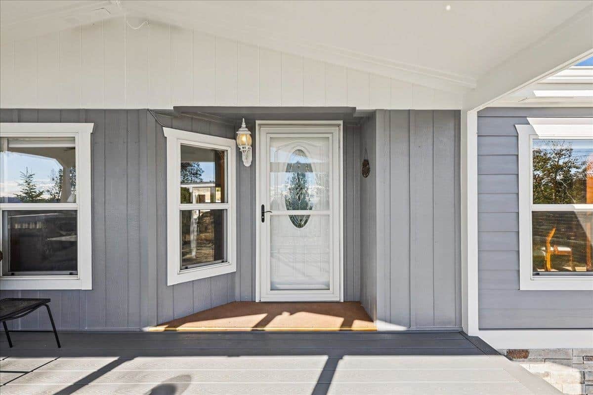 5698 DEER RIDGE Way thumbnail 4