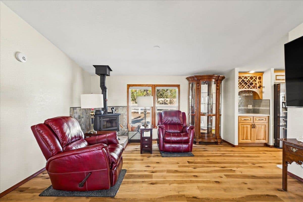 5698 DEER RIDGE Way thumbnail 10