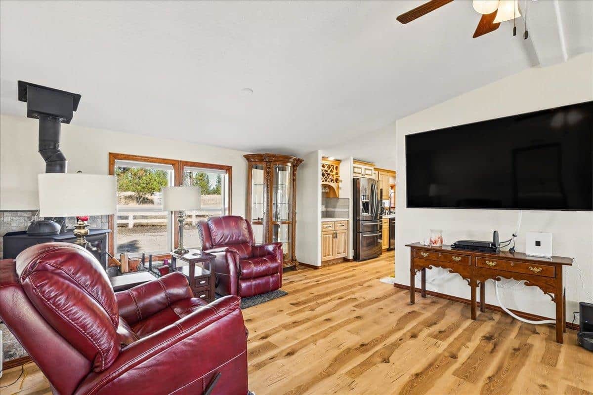 5698 DEER RIDGE Way thumbnail 11