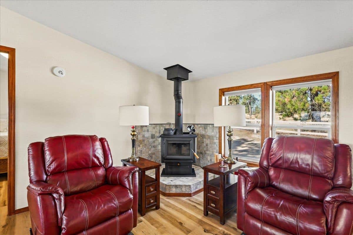 5698 DEER RIDGE Way thumbnail 12