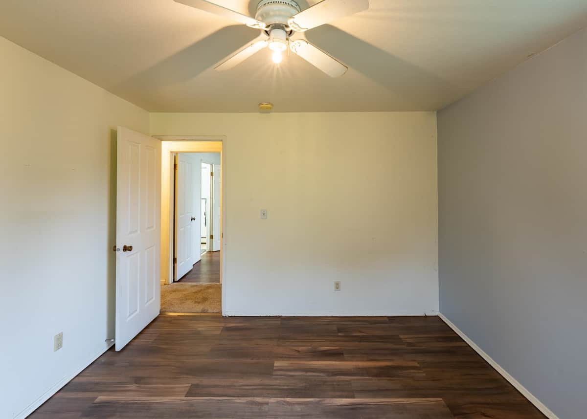 910 SW City View St thumbnail 5