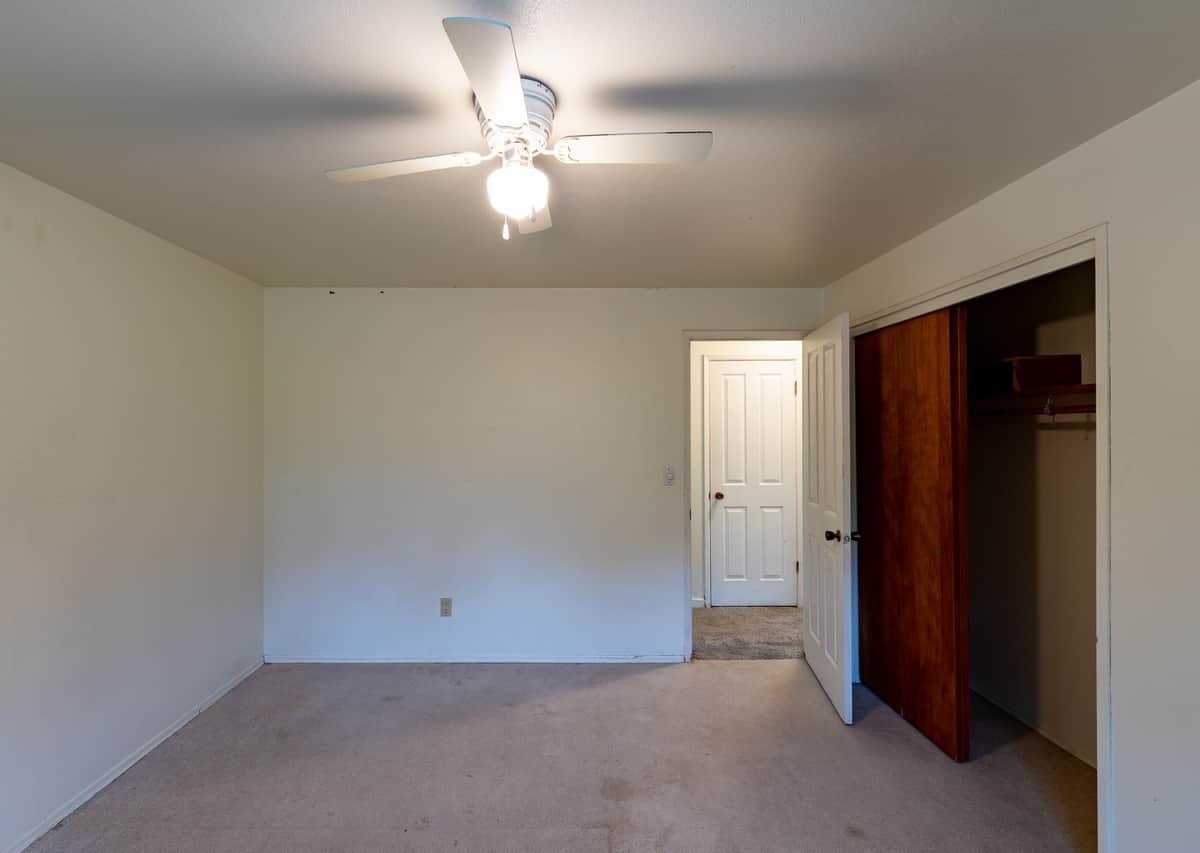 910 SW City View St thumbnail 31