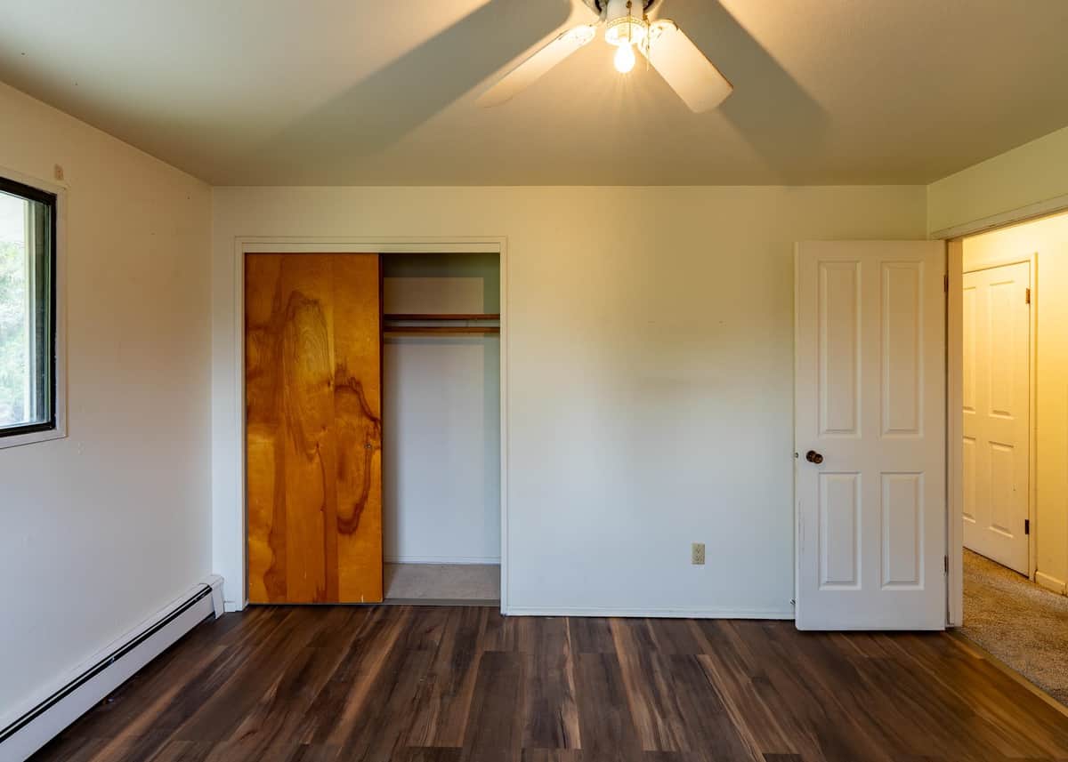 910 SW City View St thumbnail 32