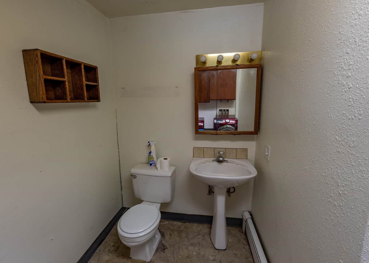910 SW City View St thumbnail 38