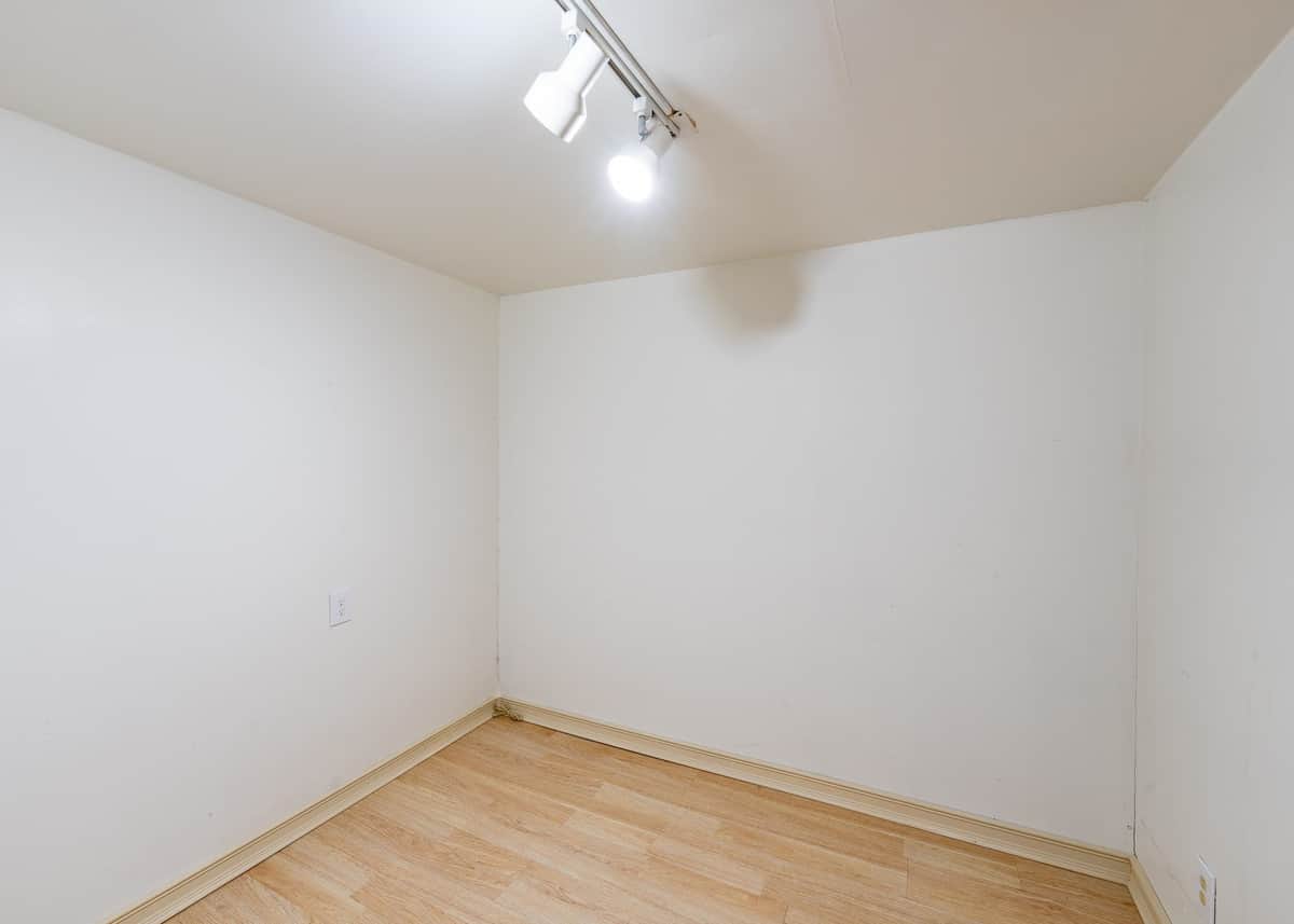 910 SW City View St thumbnail 39