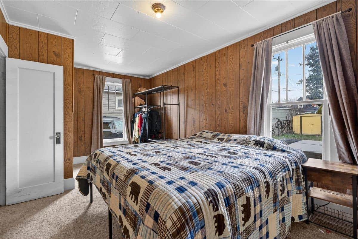 2927 E Wabash Ave thumbnail 14