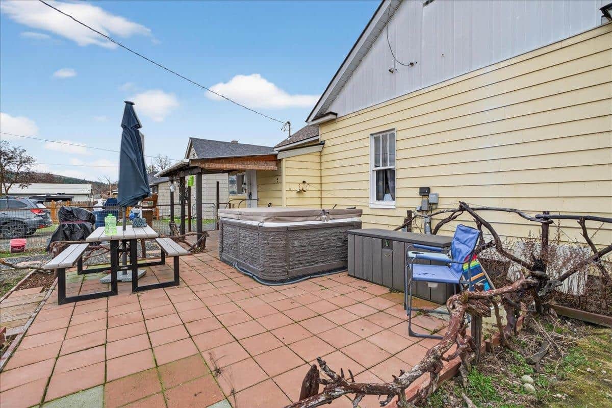 2927 E Wabash Ave thumbnail 21